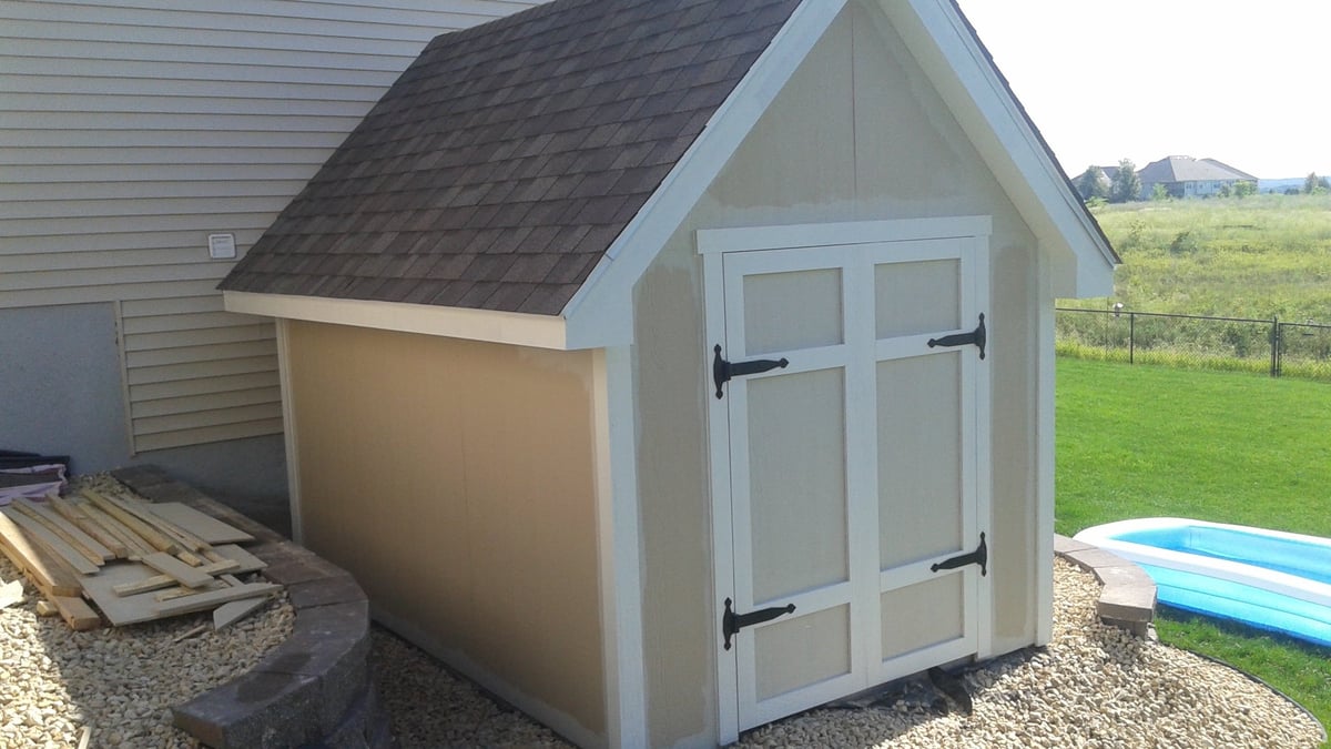 Custom-built small backyard shed by local Minnesota carpenter - Home Visions Carpentry